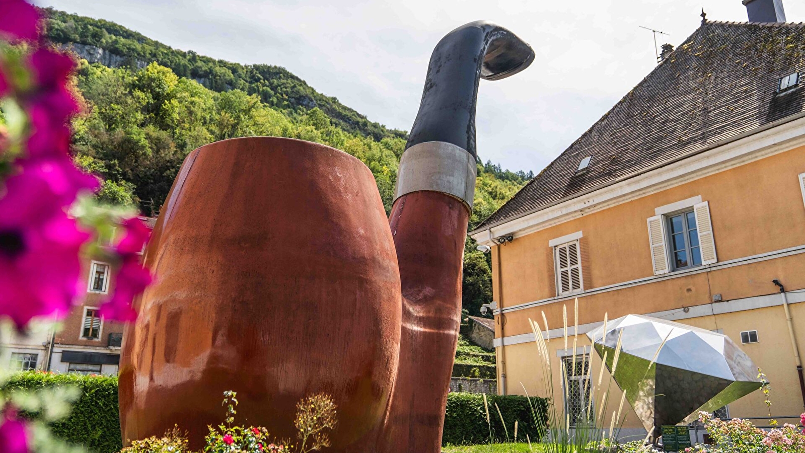 La plus grosse pipe du monde