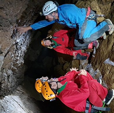 NOA GUIDES : Canyoning et Spéléologie
