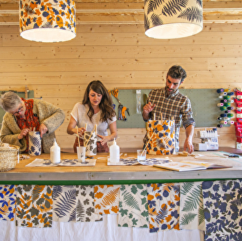 Kahobas - stage abat-jour & sérigraphie - RAVILLOLES